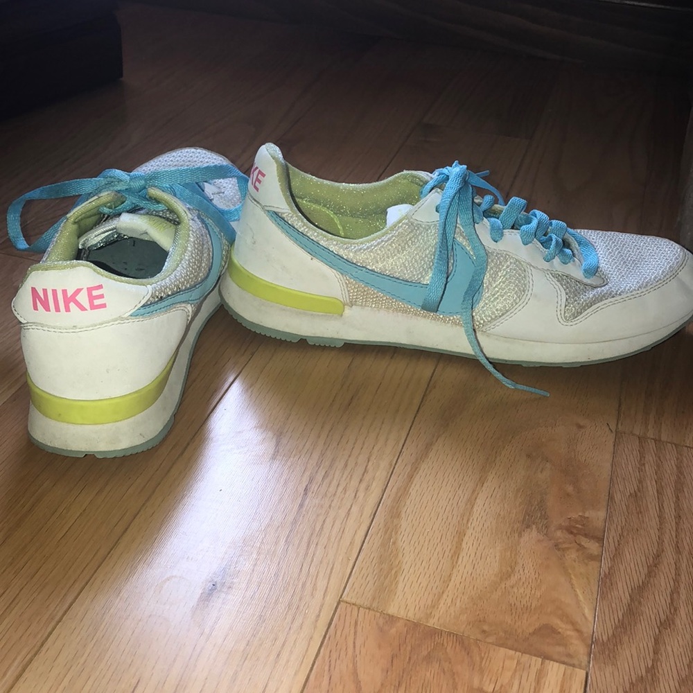 Neon Women’s Nike Sneakers
